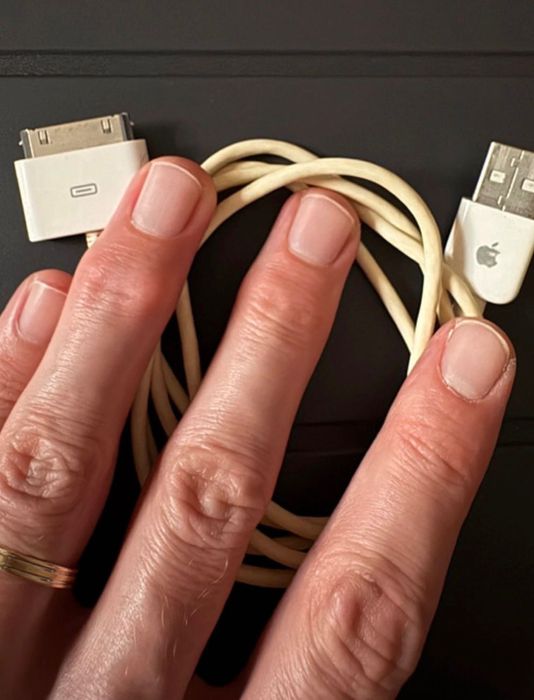 Cabo para IPad/Iphone 4/Ipod nano