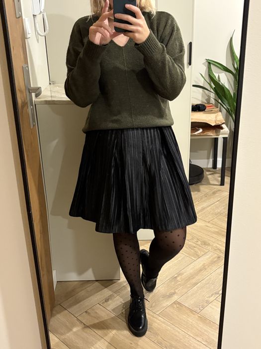 Sprzedam spódnicę z Reserved