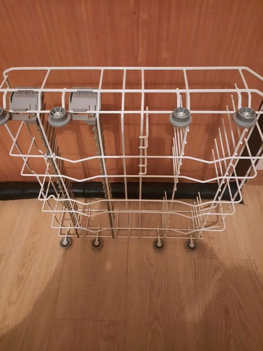 Cesto máquina lavar louça