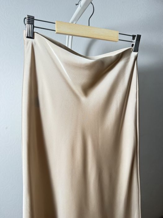 Сатинова спідниця Zara XS нова максі