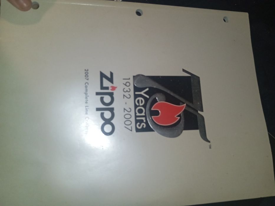 Revista Zippo isqueiros