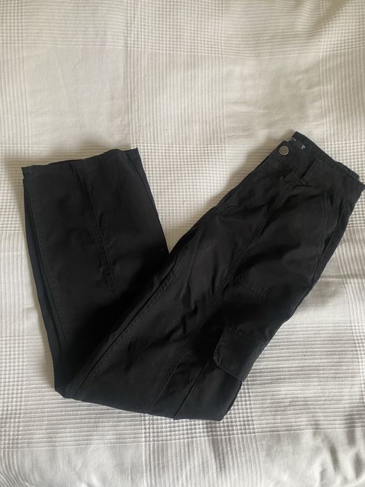 Czarne szerokie spodnie z kieszeniami House