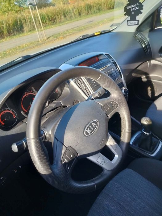 Kia Ceed-zadbana
