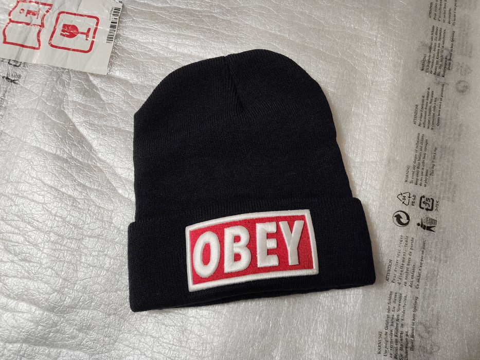 Шапка OBEY. Новая