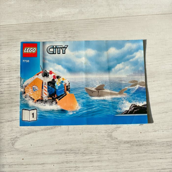 Lego 7738 Coast Guard Helicopter & Life Raft (2008)