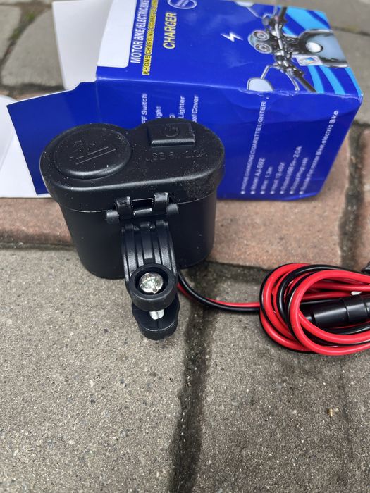 прикуриватель 2 USB-зарядка водостойкая інші мото