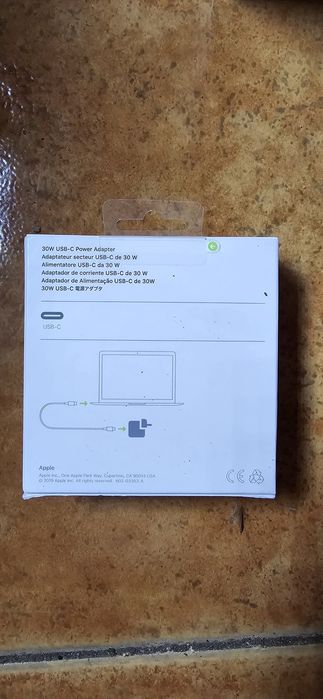 Apple USB-C Power Adapter – 30 W64739035583234121