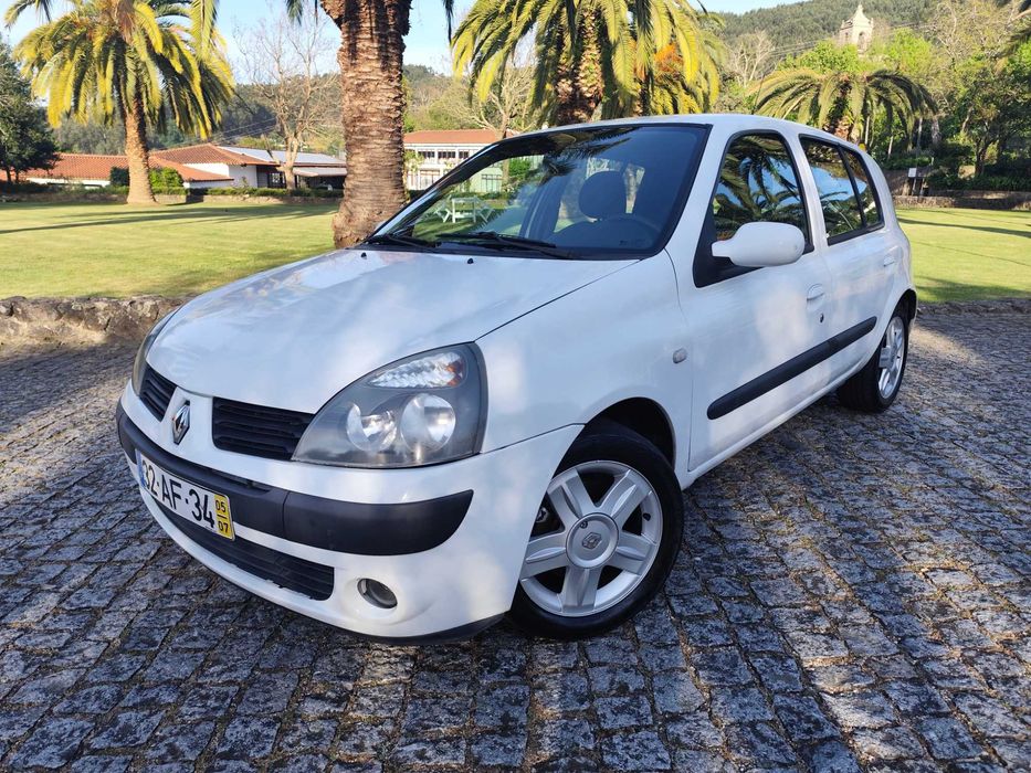 Renault Clio 1.5 Dci 80 Cv´s - Nacional - Motor com 150 Mil Km´s - 5 Lugares - Revisão Feita