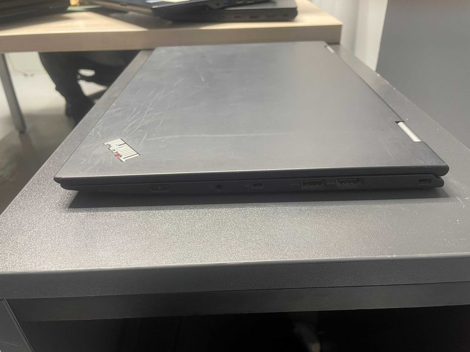 Трансформер Lenovo ThinkPad X1 Yoga (8Gb\256Gb-SSD)