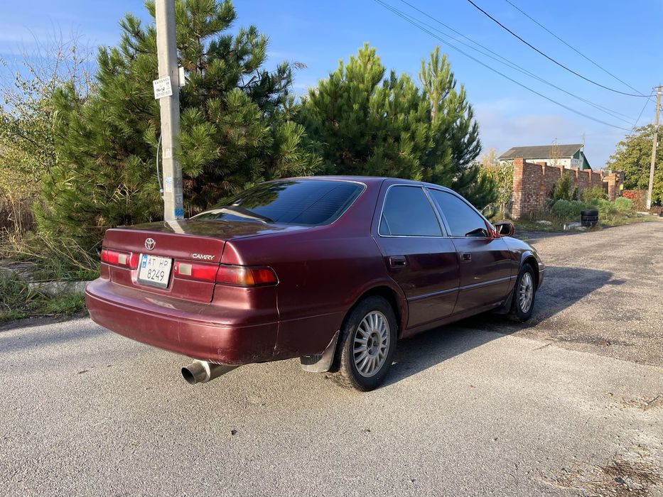 Продам Toyota Camry 2.2 газ/бензин