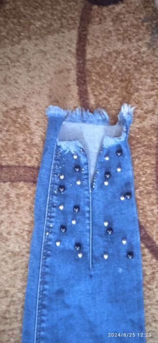 Джинси на дівчинку