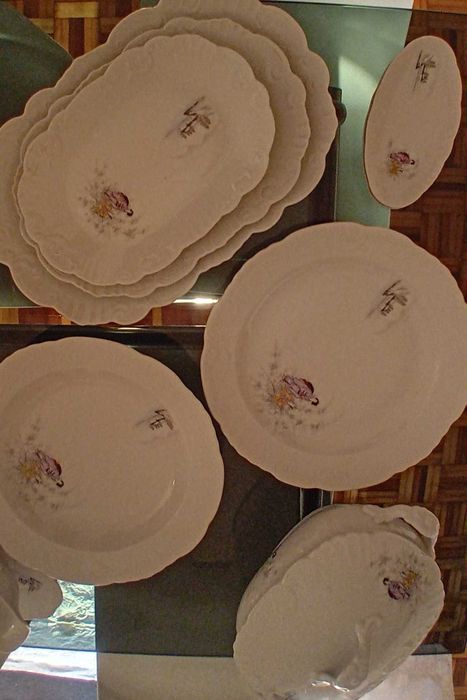 Serviço de Jantar Vista Alegre, Mouzinho Otaru