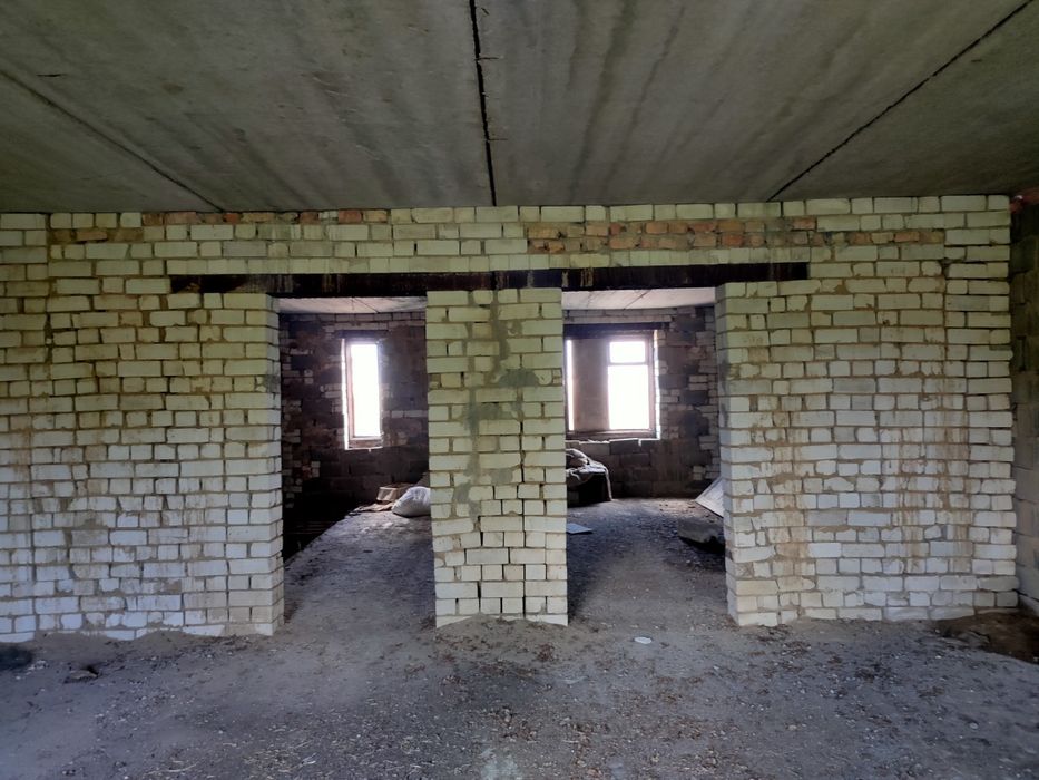 Продам недобуд, дачу, ділянку.