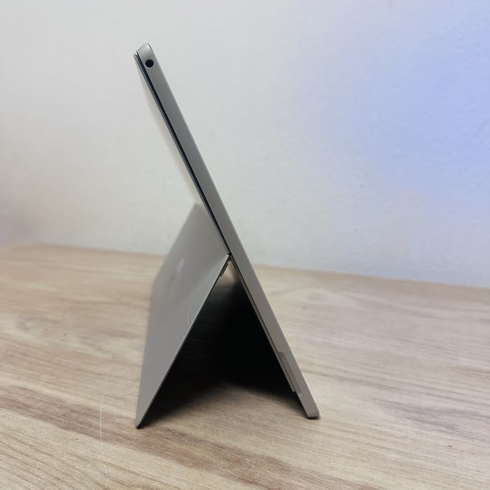 Surface Pro 5 - Bateria 100%