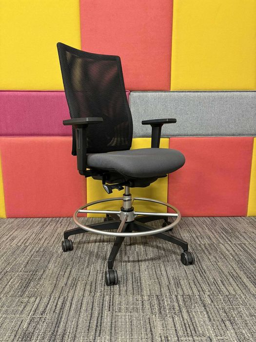 Fotel hoker obrotowy laboratoryjny warsztatowy Dauphin TakeOver okazja