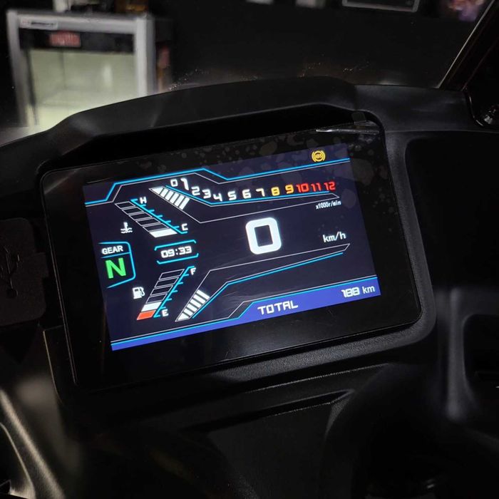 QJ MOTOR SRK 125 R ( OFERTA DE MATRÍCULA )