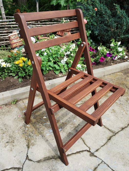 Крісло розкладне дерев'яне