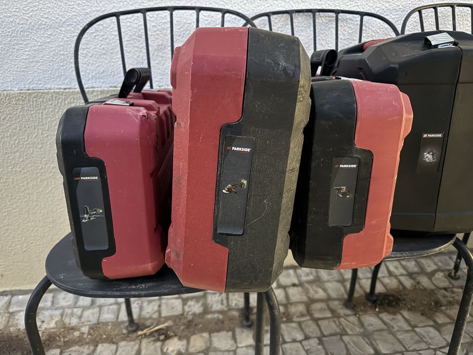Caixas Parkside Diversas em bom estado.