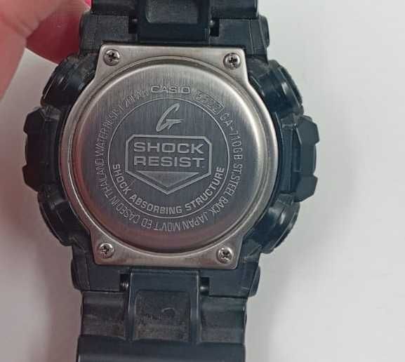 Casio G-Shock GA-710GB / Twój Lombard / TG