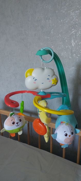 Мобіль, іграшка в дитяче ліжечко