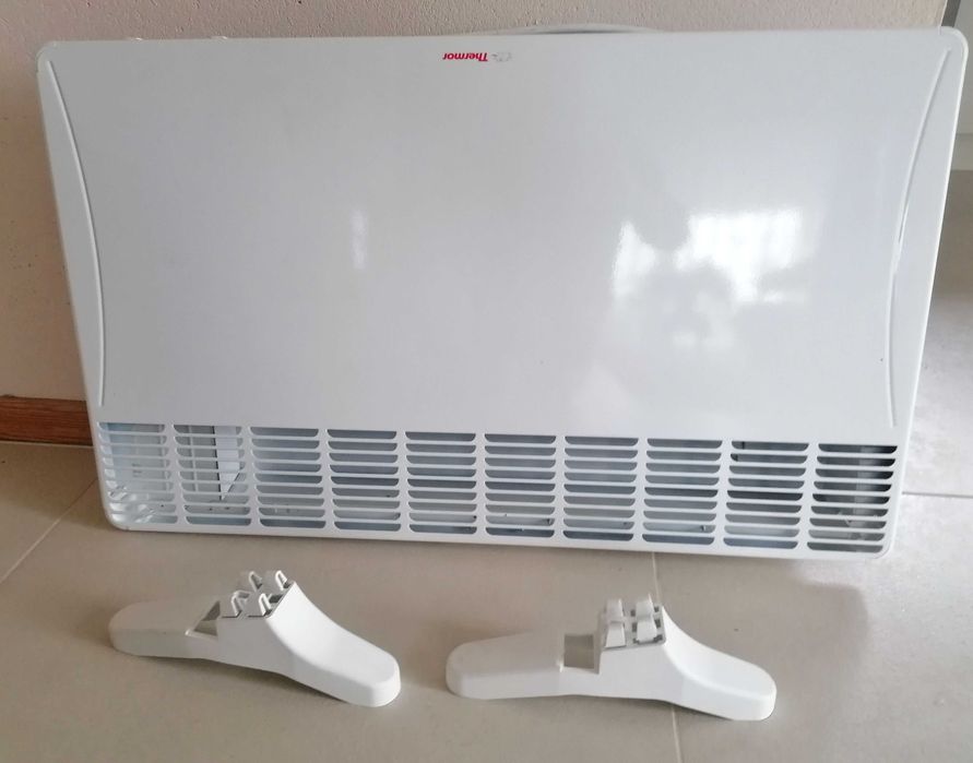 Grzejnik elektryczny konwektorowy Thermor 2000W