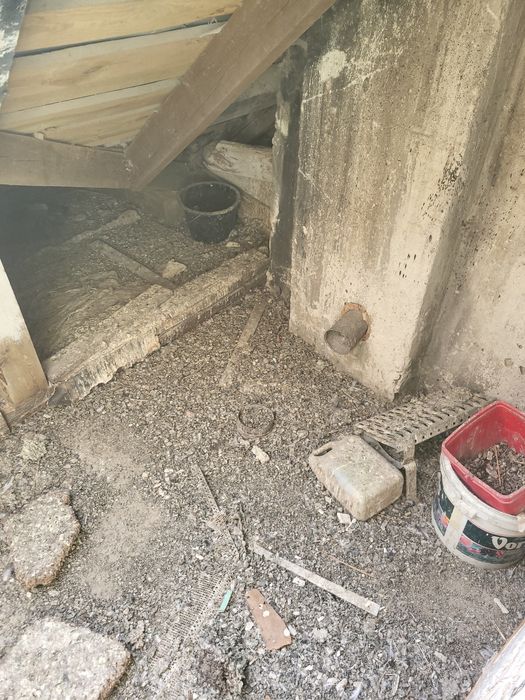 Sprzatania po gołebiach strychów sprzatnia piwnic  balkonów