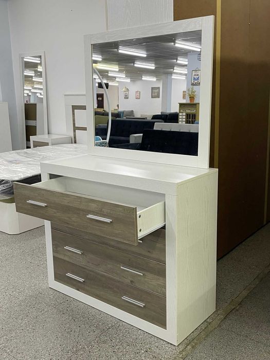 Comoda com espelho PAga na ato entrega Envio GRATIS