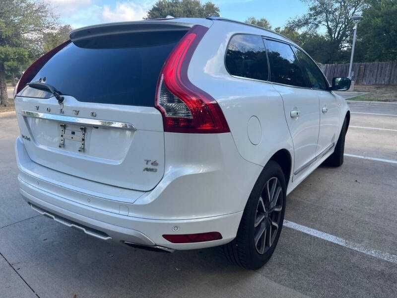 2017  Volvo  XC60