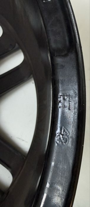 360. Felgi aluminiowe Dezent ET 40 7jx17” 5x112 Audi Skoda Seat VW