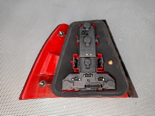 Farolim direito VOLKSWAGEN Bora (1J2)