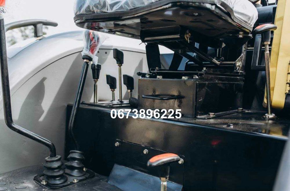 Трактор Скаут ТЕ504 Реверс РезинаArmour Передній міст ведучий Доставка