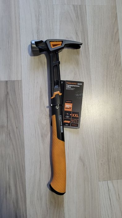 Młotek Fiskars XXL