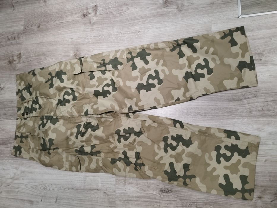 Spodnie wojskowe pustynne. Irak/Afganistan.