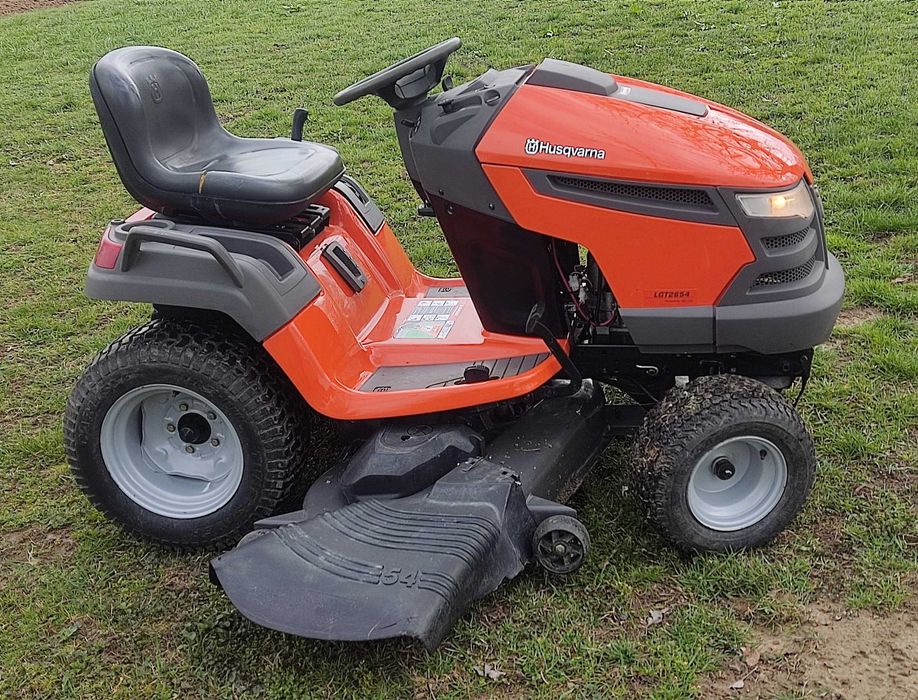 KOSIARKA Traktorek HUSQVARNA 26 V Briggs Cub Cadet CRAFTSMAN John Deer