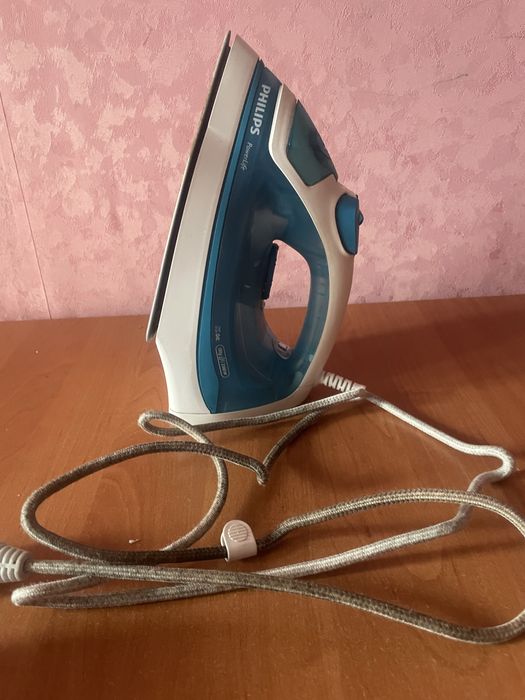 Праска, утюг Philips pover life 2100 W