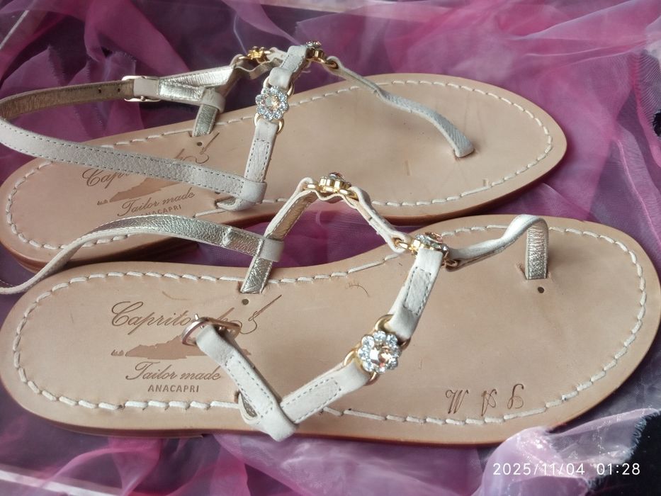 Италия 40р кожаные босоножки