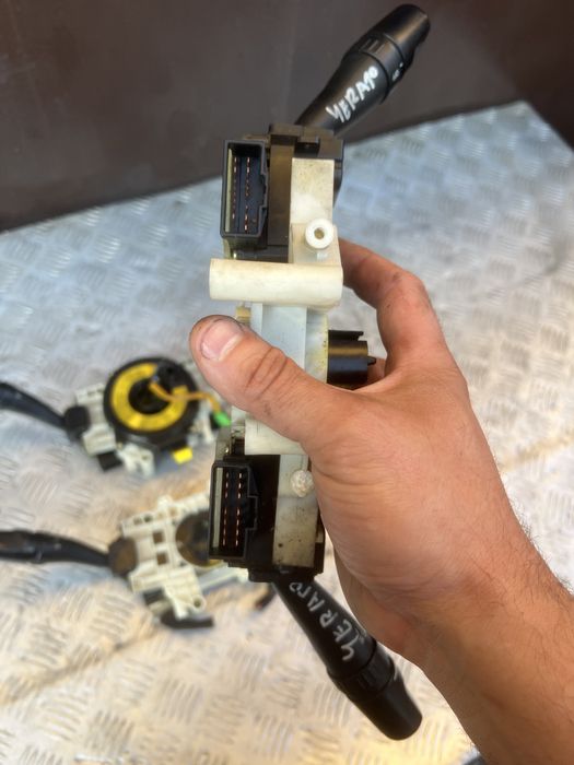 Переключатель поворотов дворников Киа черато kia cerato 08год