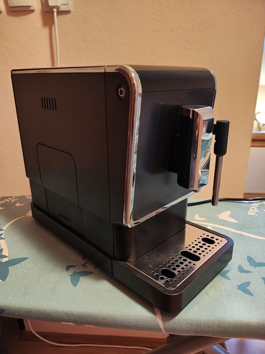 Ekspres do kawy Tchibo esperto latte