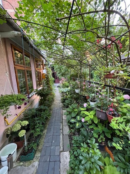 Продаж 3 кім. варити в центрі, вул. Січових Стрільців