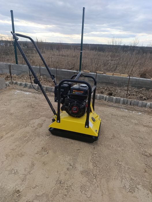 Оренда вібротрамбовки, віброплити, щепоріза ,мотопомпи, мотобура,