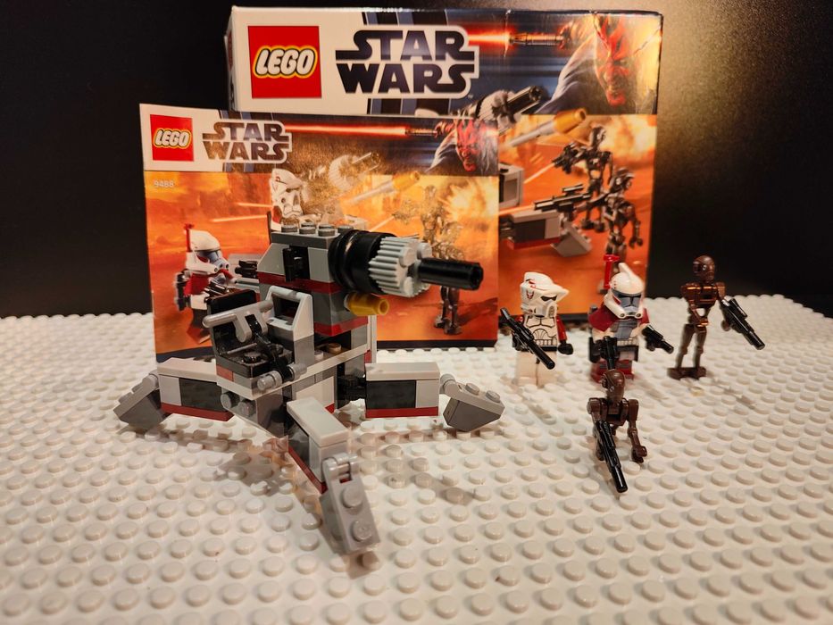 LEGO Star Wars - 9488 Elite Clone Trooper i Commando Droid
