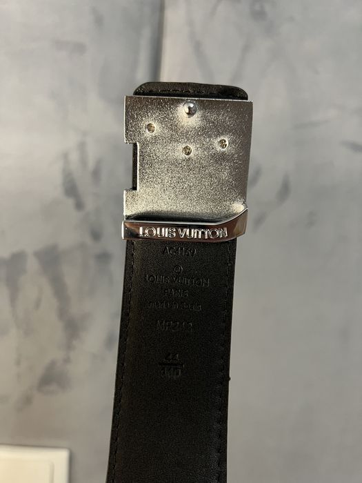 Louis Vuitton belt – luxury / designer