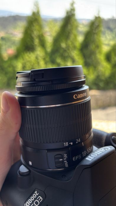 Kit Canon Eos 2000d, 18-55 mm, 75-300mm