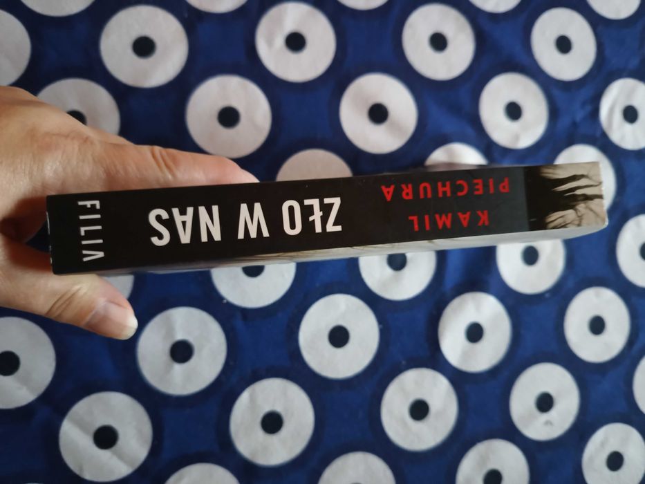 Kryminał Zło w nas. Książka