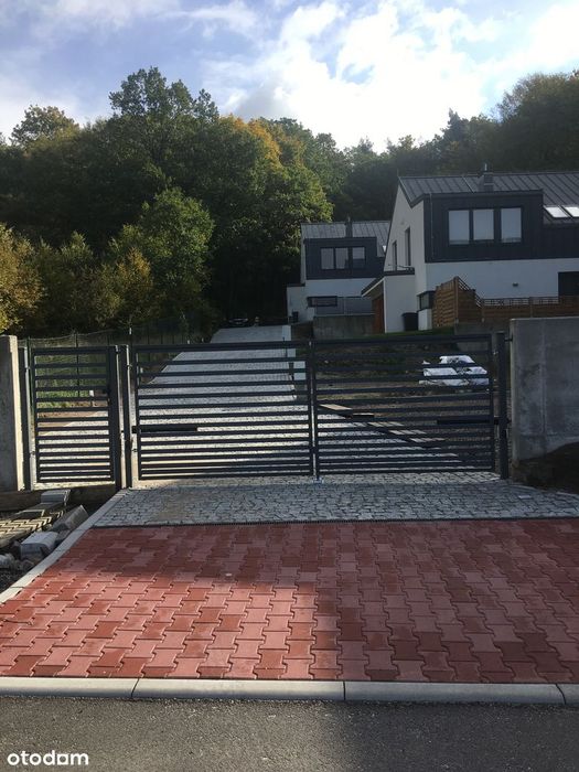 DOM 100m2 w podkowie Lasu Tynieckiego , dzialka 680 m2