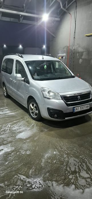 Продається Пежо Партнер 2015 року 1.6 дизель р