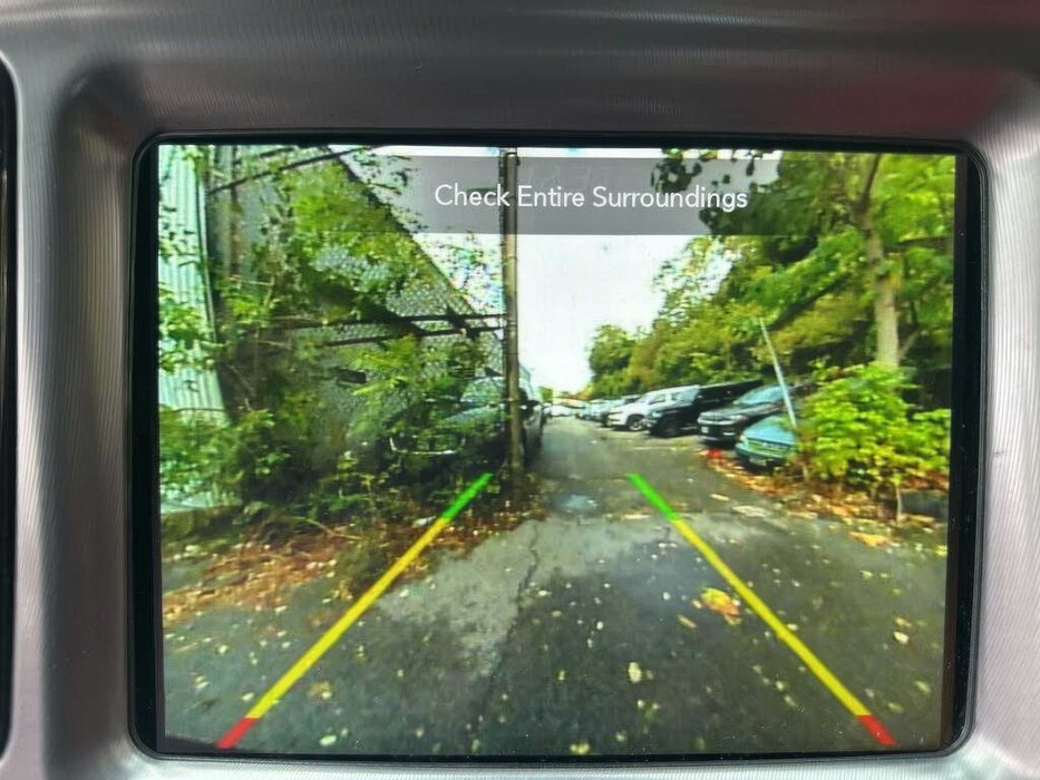 Dodge Challenger      2021