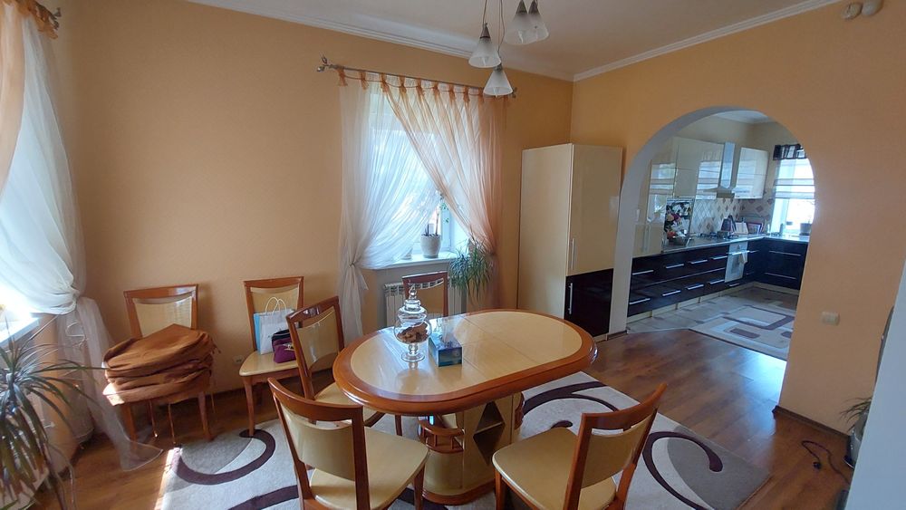Продам будинок. Пров.Соборний.