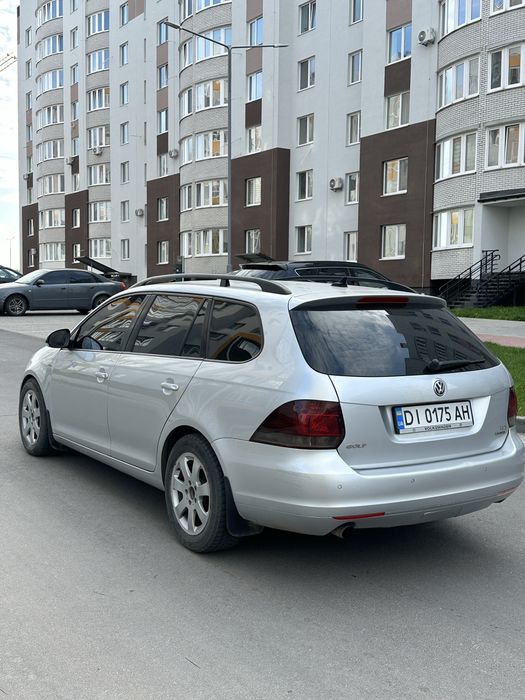 Volkswagen Golf  2013 рік   1.6 TDI Коробка Автомат. Обмін також цікавить.
