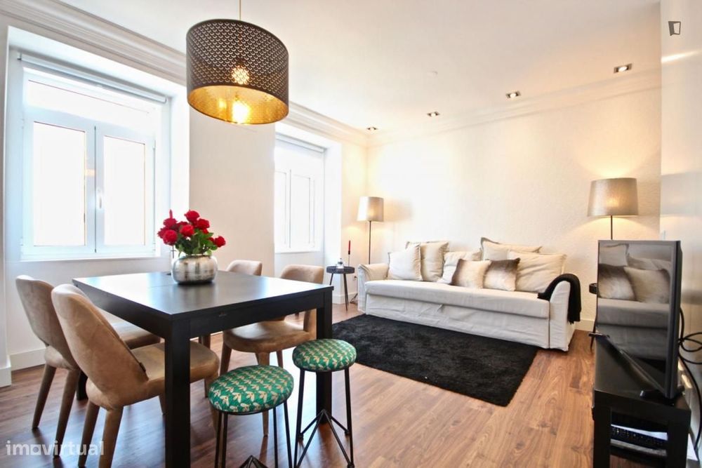Apartamento com 2 quartos - localizado em Santa Apolónia Lisbon